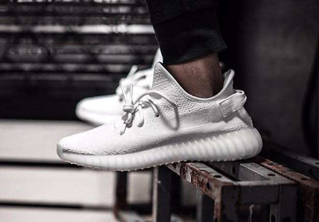 adidas Yeezy Boost 350 V2 White