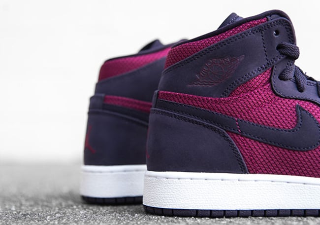 Air Jordan 1 GS True Berry