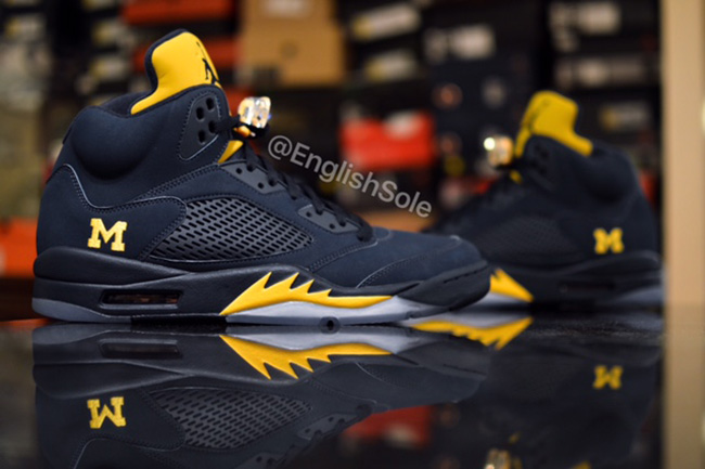 Air Jordan 5 Michigan