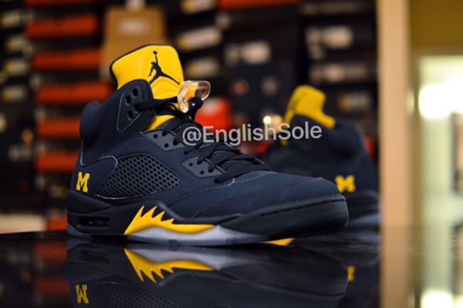 jordan 5 retro michigan pe