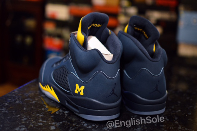 jordan 5 retro michigan pe