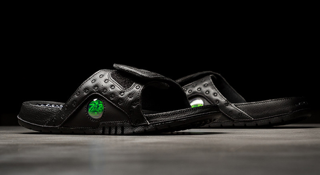 Air Jordan Hydro 13 Retro Chicago Black Cat