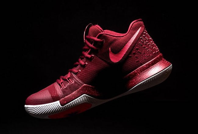 Hot Punch Nike Kyrie 3