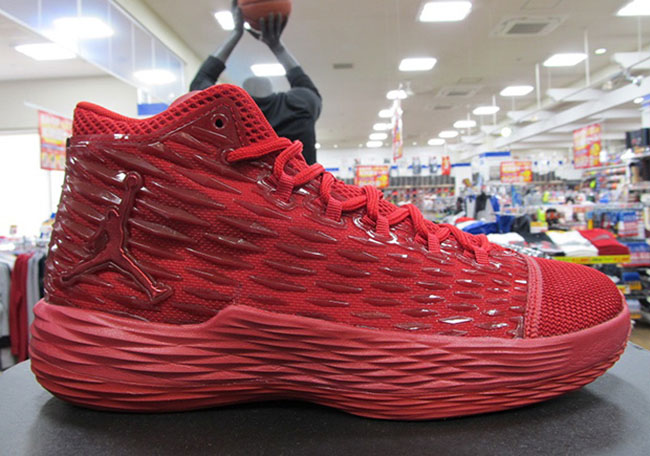 Jordan Melo M13 Red