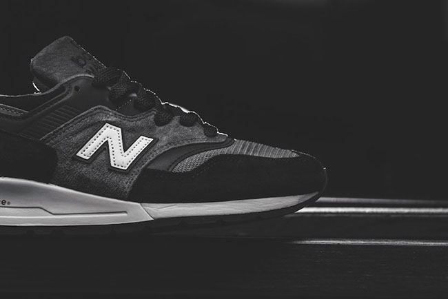 New Balance 997 Black Grey