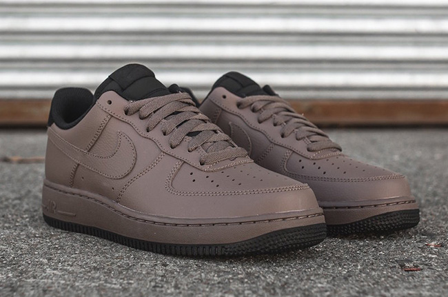 Nike Air Force 1 Low Dark Mushroom