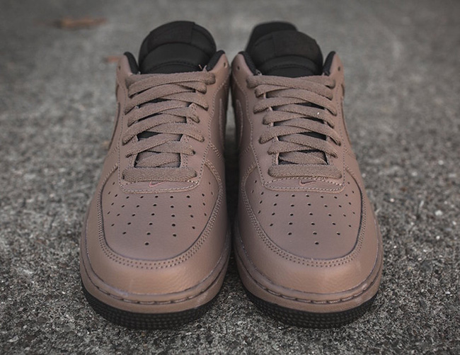 Nike Air Force 1 Low Dark Mushroom