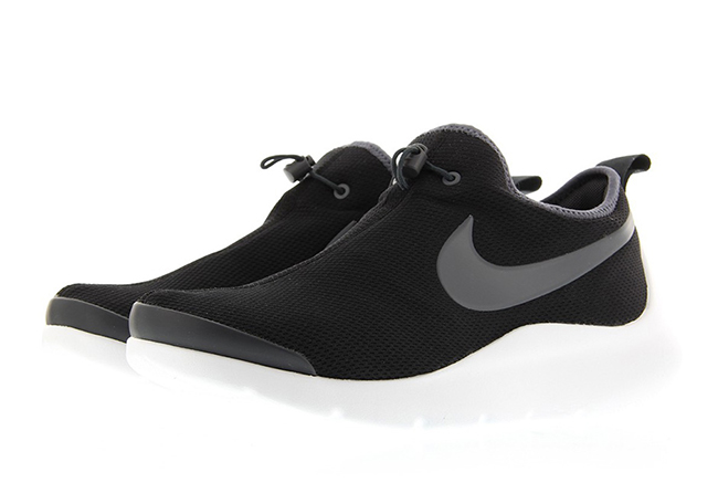 Nike Aptare Black White