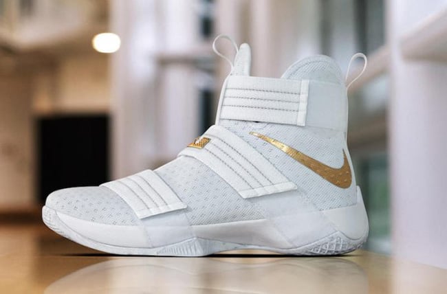 lebron soldier gold