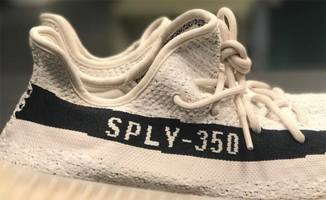 black and white yeezy sply 350