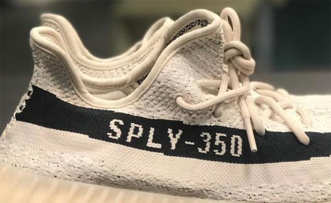 adidas Yeezy Boost 350 V2 White Black 