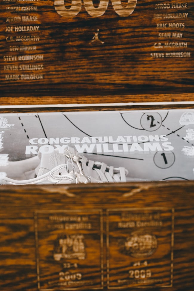 Air Jordan 1 Low Pinnacle Roy Williams 800 Wins