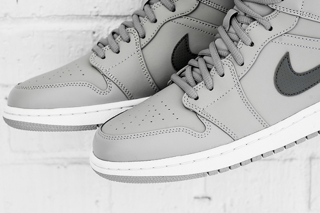 Air Jordan 1 Mid Wolf Grey Cool Grey