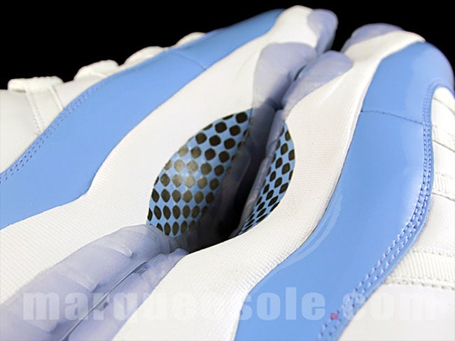 Air Jordan 11 Low Columbia Blue 528895-106