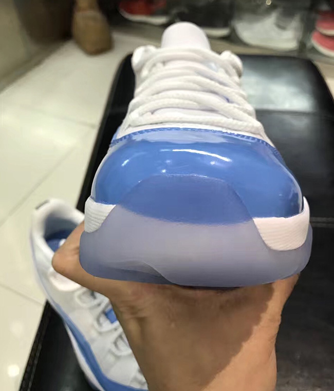 air jordan 11 low columbia