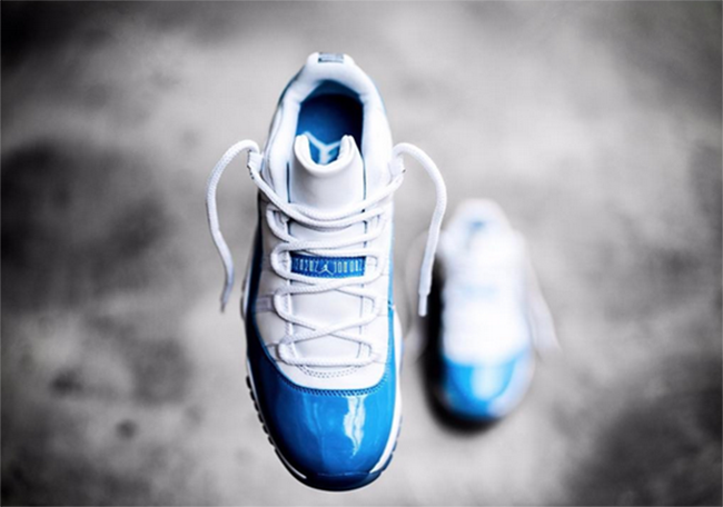 Air Jordan 11 Low UNC University Blue
