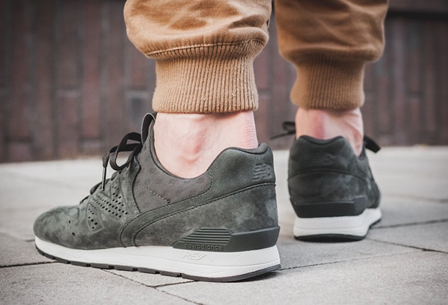 New Balance 996 Khaki Suede SneakerFiles