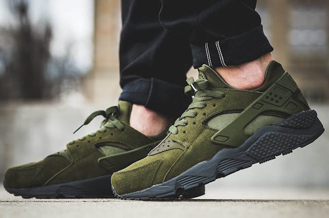 Nike Air Huarache Legion Green On Feet