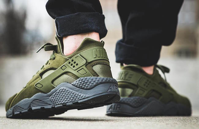 Nike Air Huarache Legion Green On Feet