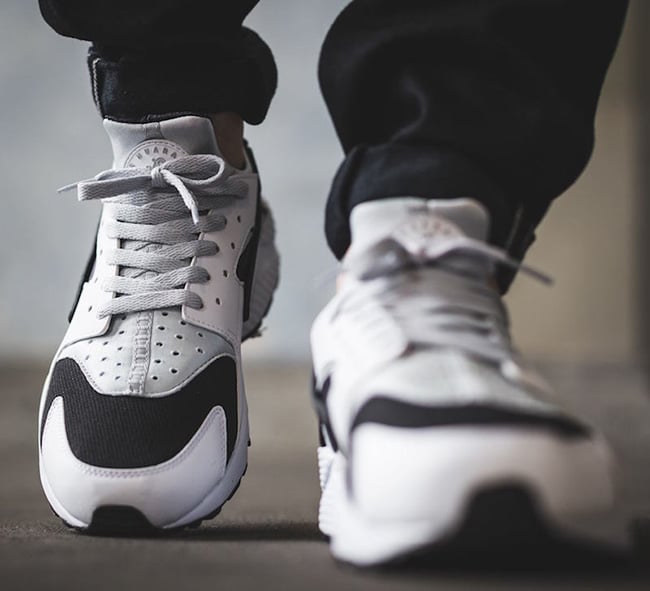 huarache nike white and black