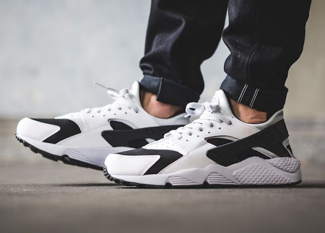 Nike Air Huarache in White and Black