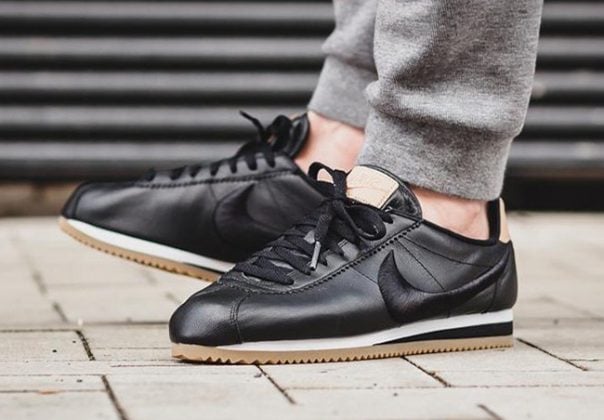 mens nike cortez gum sole