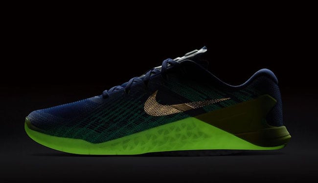 Nike Metcon 3 AMP Glow Release Date