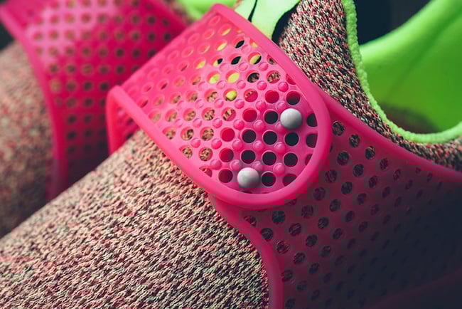 Nike Sock Dart SE Multicolor Ghost Green Hot Punch