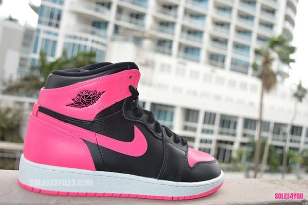 New Nike Air Max 2015 Trekking Custom Nfl Nike Sneakers