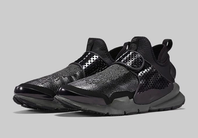 Stone Island x Nike Sock Dart Release Date