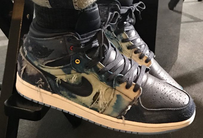 Air Jordan 1 Bleached Denim