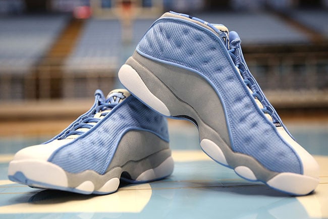 Air Jordan 13 Low UNC PE March Madness