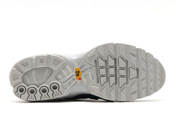 nike air max slip ons