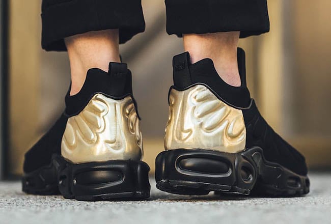 Nike Air Max Plus Slip On Feet