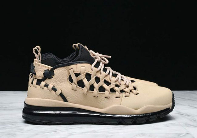 Nike Air Max TR 17 in Linen and Black