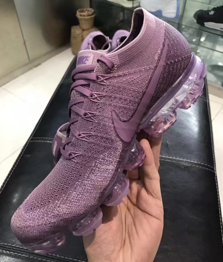 vapormax night purple
