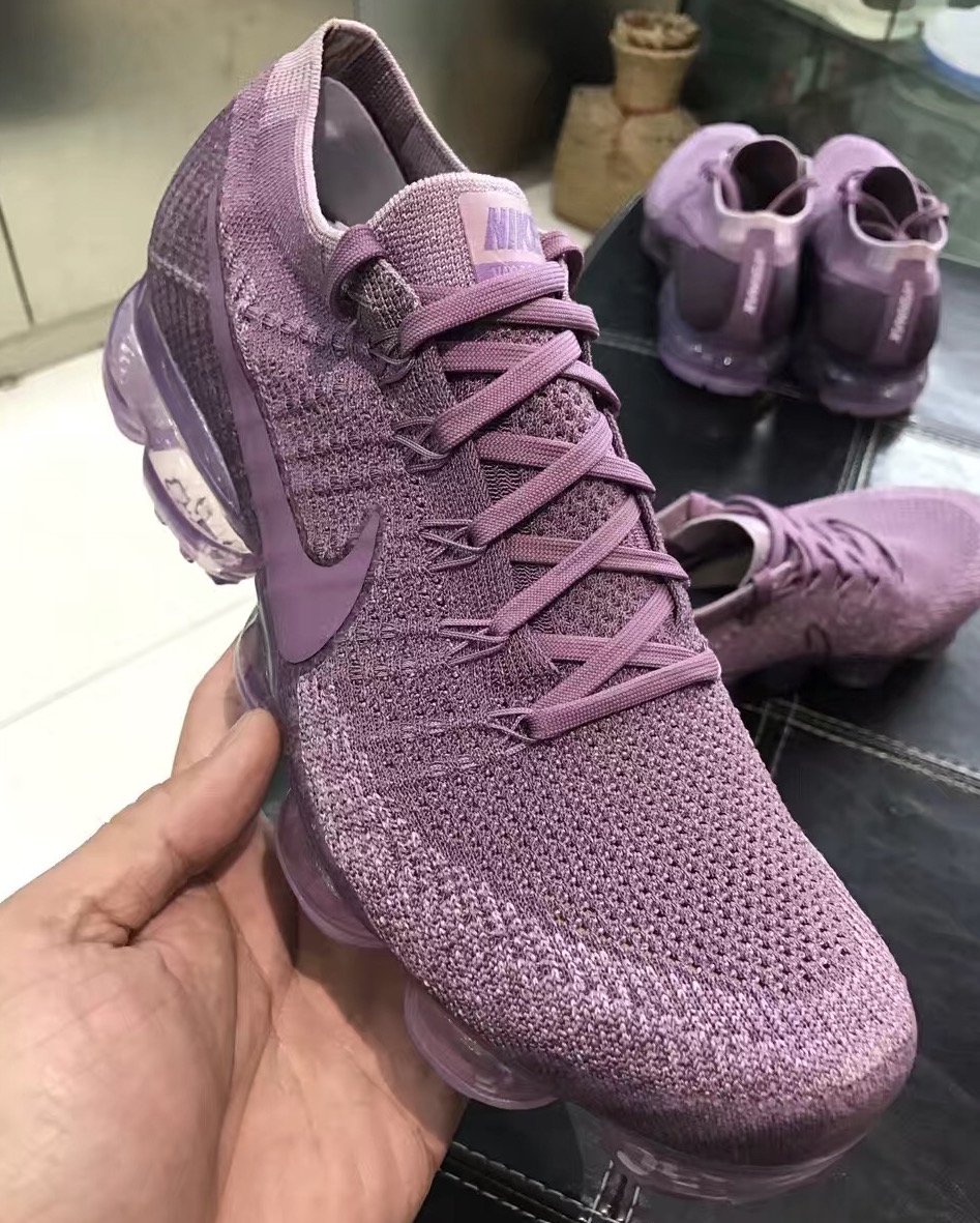 Nike Air VaporMax Purple