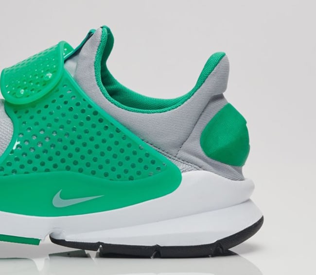 Nike Sock Dart Stadium Green Wolf Grey