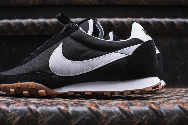 Nike Waffle Racer Black Gum