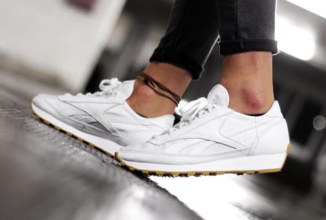 Reebok Aztec Garment White Gum 