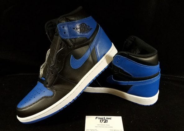 Jordan 13 Boys Size 7 Chiefs Running Back 2011