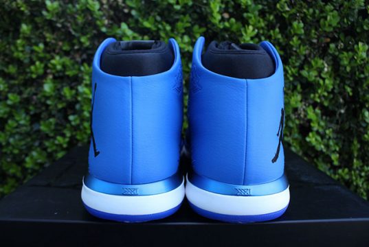 Knock Off Air Yeezy 2 Nike Free Run Navy Blue And Yellow