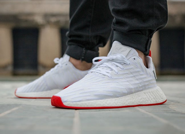 nmd r2 white on feet