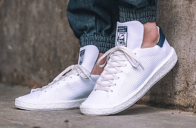 stan smith all white on feet