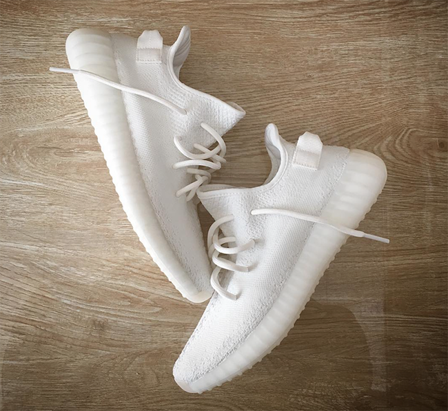 350 v2 triple white