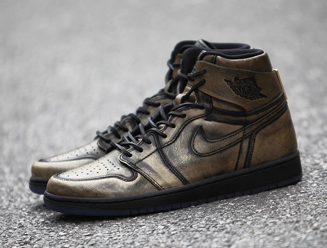 Air Jordan 1 Wings Metallic Gold AA2887-035