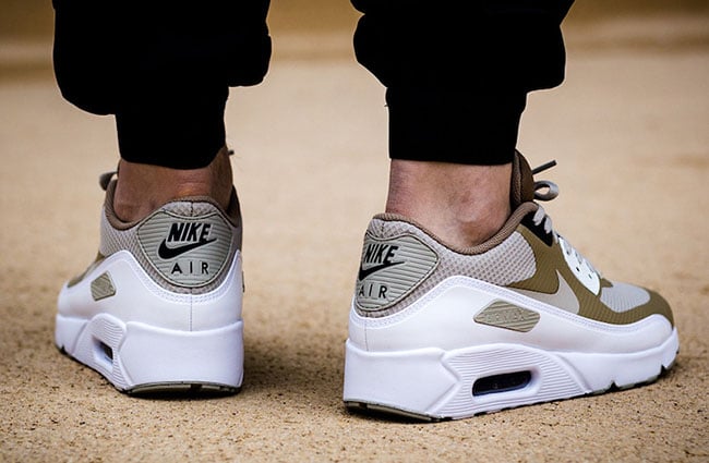 air max 90 ultra essential on feet