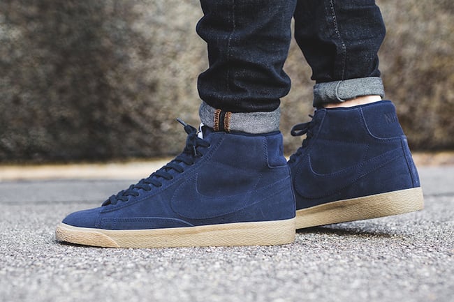 nike premium blazer