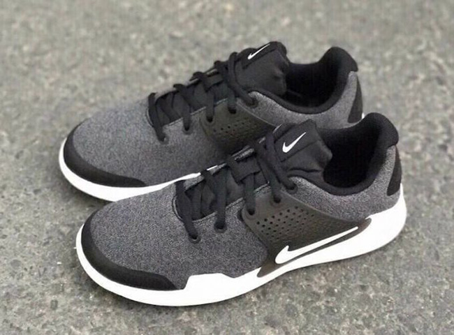 First Look: Nike Sock Dart 2