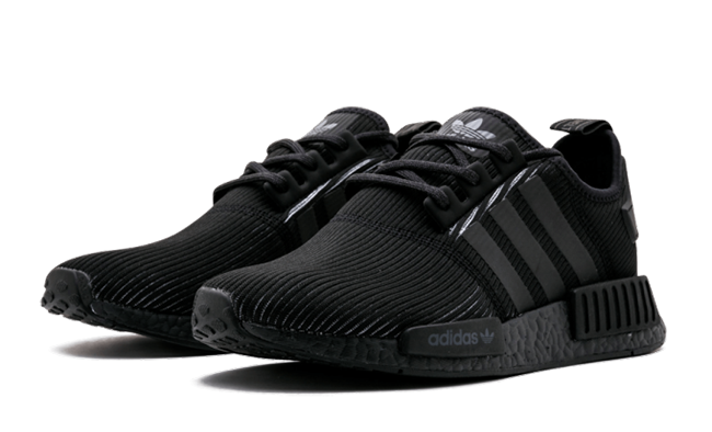 nmd triple black release